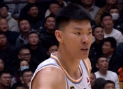 九游体育-山东男篮在比赛中展现出勇敢和实力